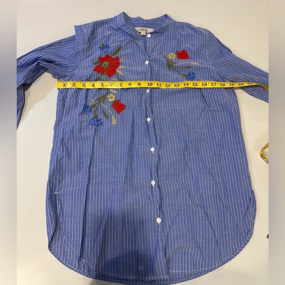 Loft Blue Striped Blouse with Floral Embroidery Size Small - Picture 5 of 5